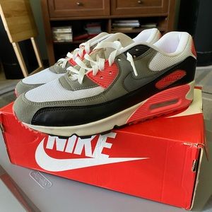 Nike air max90